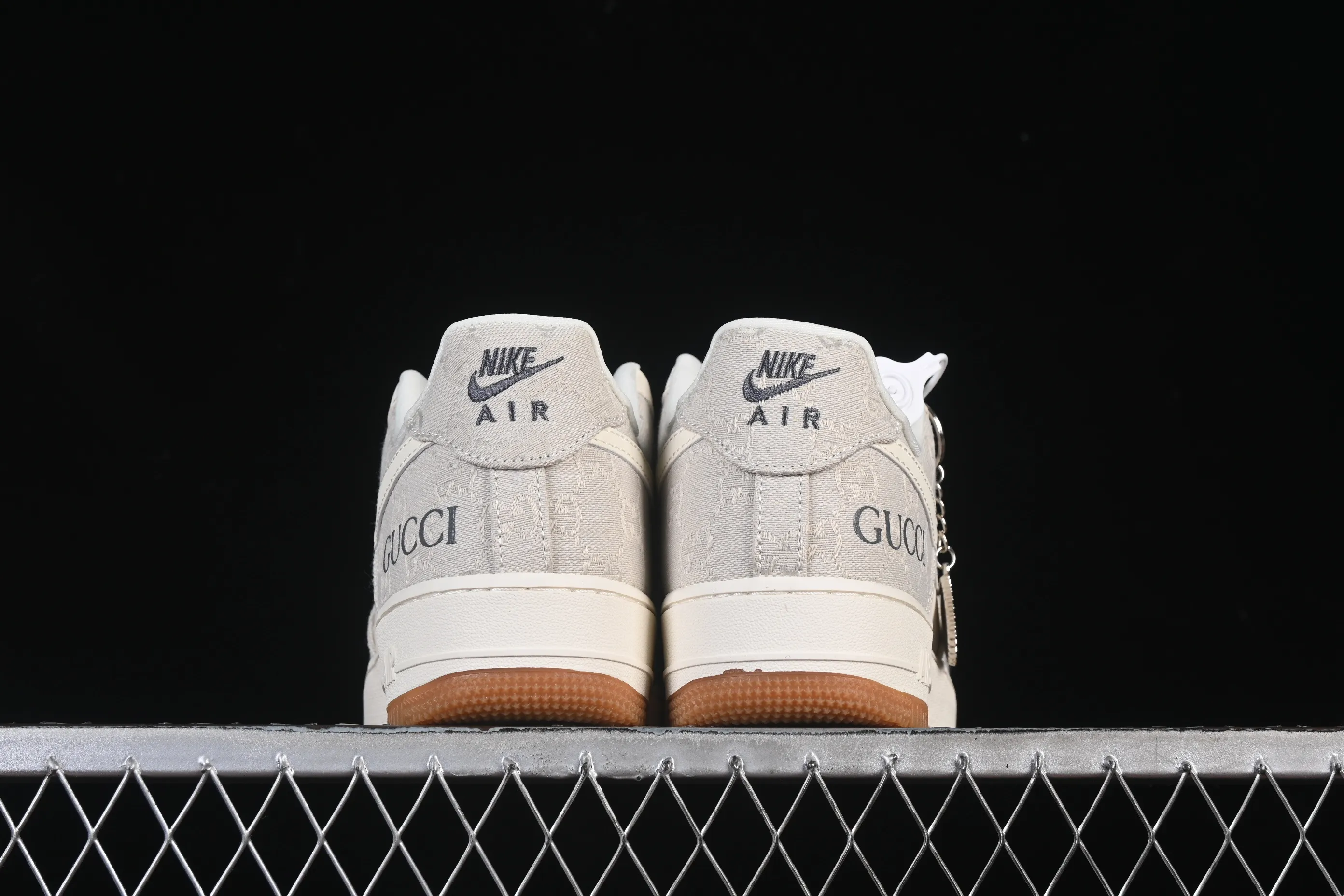 All categories Nk Air Force 1 Air Force series Nk Air Force 1 Low Air Force low-top Nike Air Force 1'07 Low Gucci co-branded soot raw rubber Air Force 1 low-top casual sneakers DK0188-084